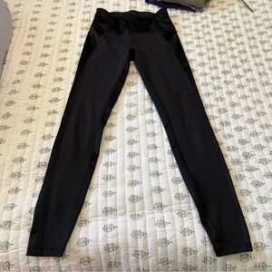 Lululemon black leggings